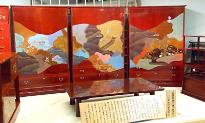漆塗り箪笥 王朝料紙文様 3点セット 雪・月・花 漆塗り箪笥 王朝料紙文様 3点セット 雪・月・花
