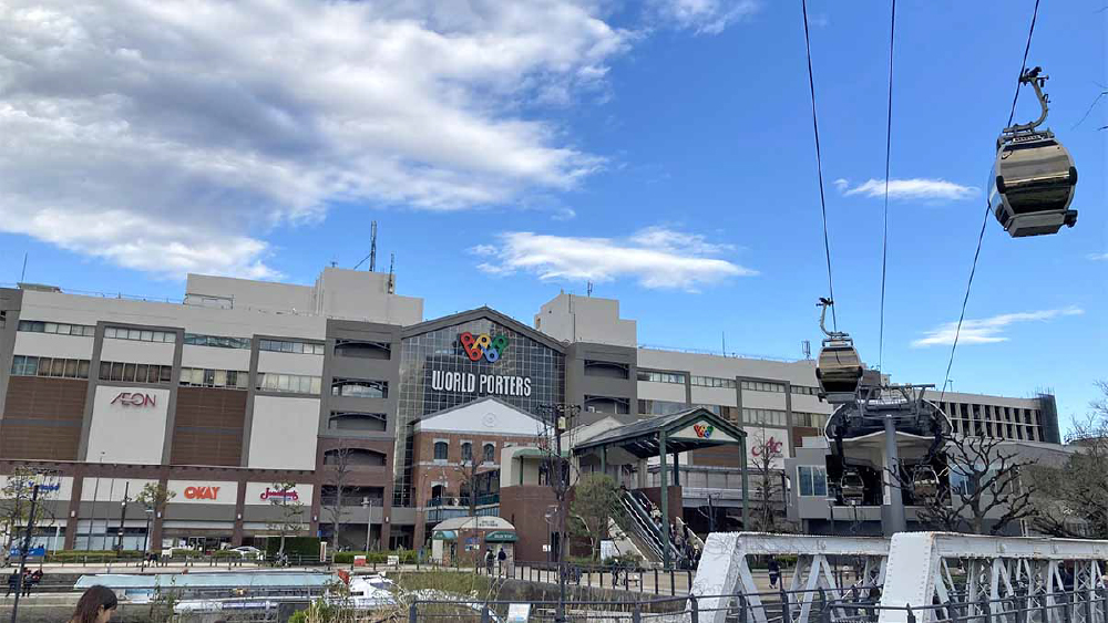 横浜ワールドポーターズ4階 OKAYみなとみらい店